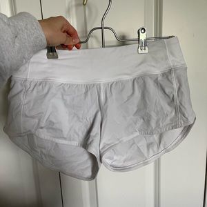 White Lululemon Speed Short - Size 4